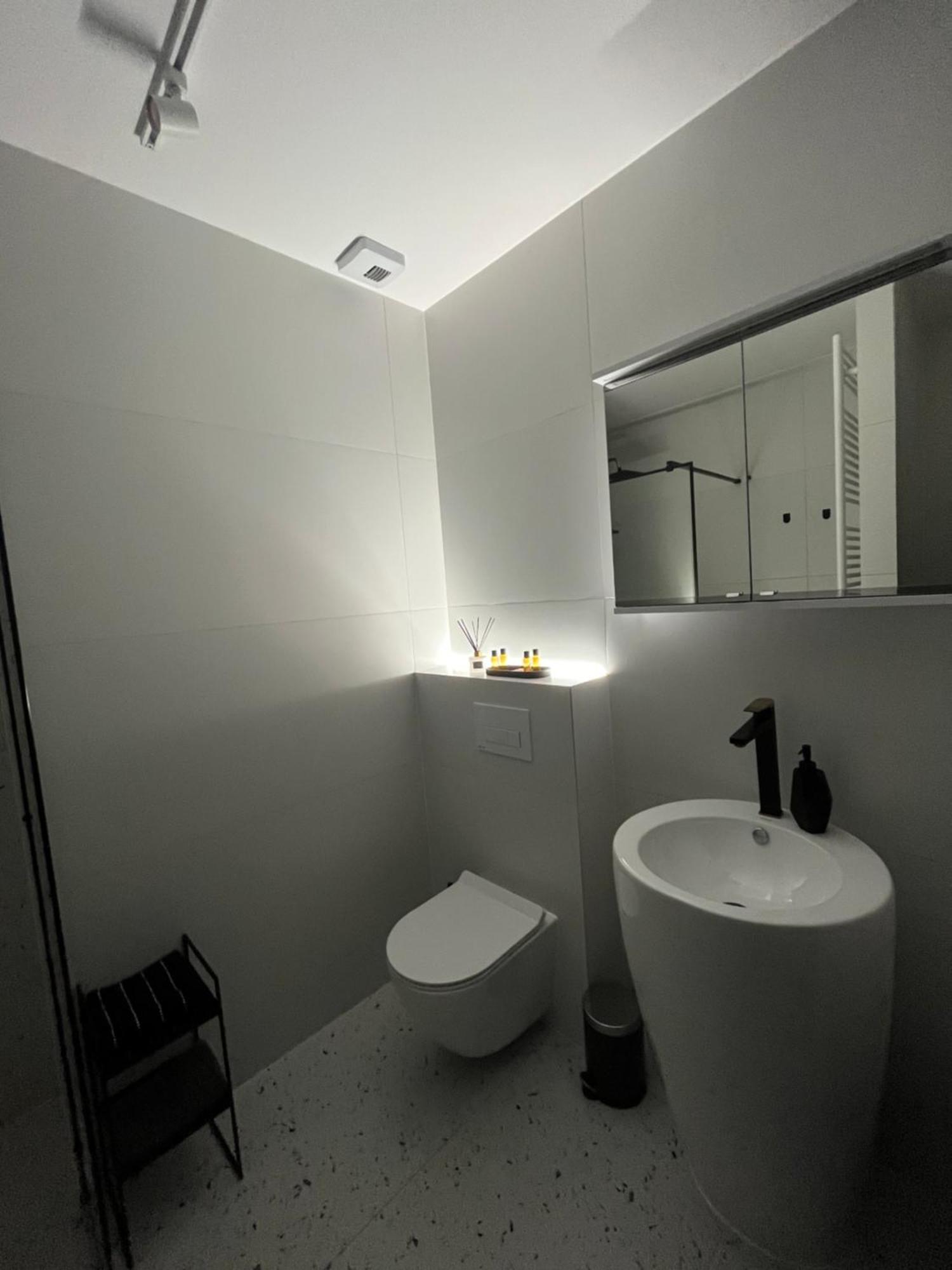 Apartament Nova Klonova Porto Kielce Esterno foto